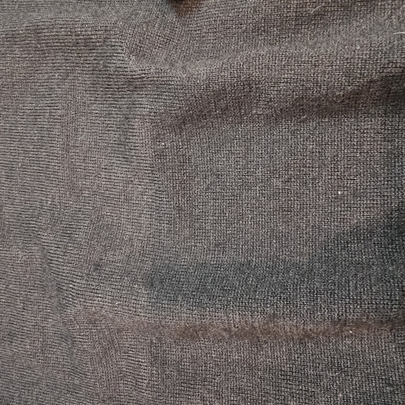 Cabela’s XL Merino Wool Blend V-Neck Sweater Dark Gray Pullover Outfitter Series - Picture 11 of 11